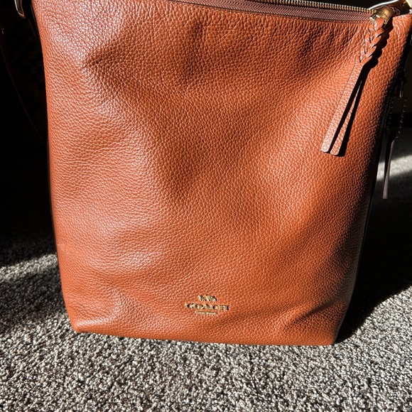 Gorgeous Brown Leather Coach Val duffle bag - Picture 2 of 5